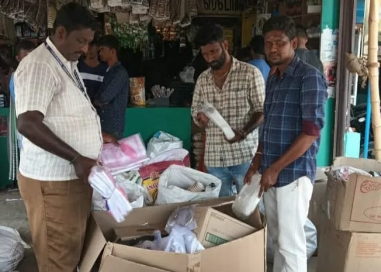 குப்பை நகரமான குன்னத்தூர் பேரூராட்சி குப்பைகளை அள்ளாமல் தீ வைத்து கொளுத்தும் அவலம் சஸ்பெண்ட் செய்தும் திருந்தாத சிவக்குமார்
